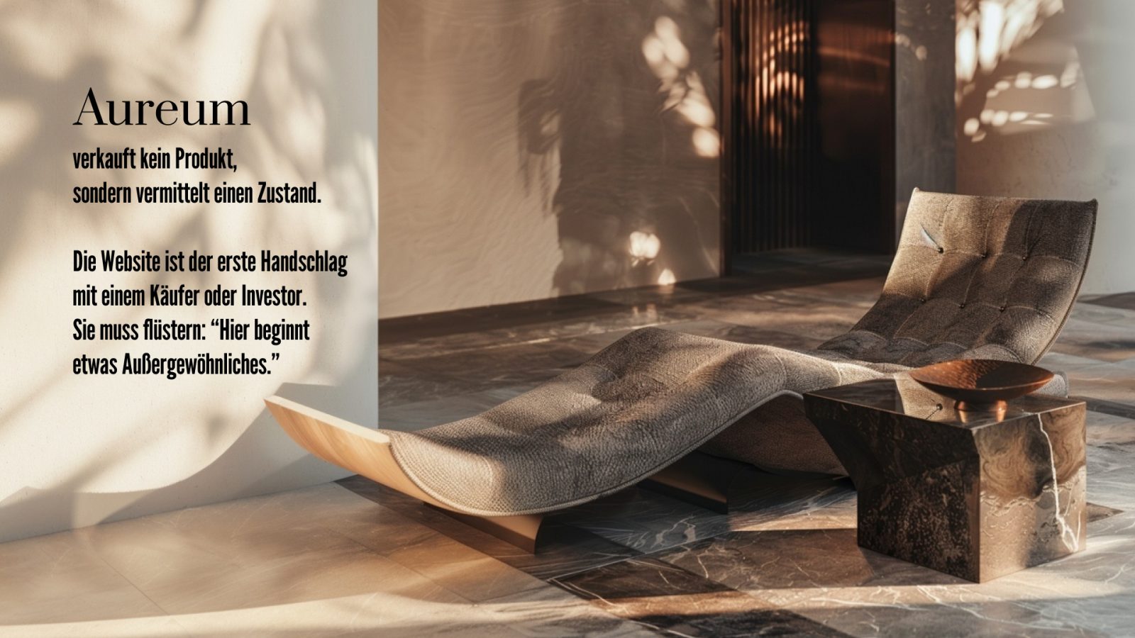 Chaise longue in stone light